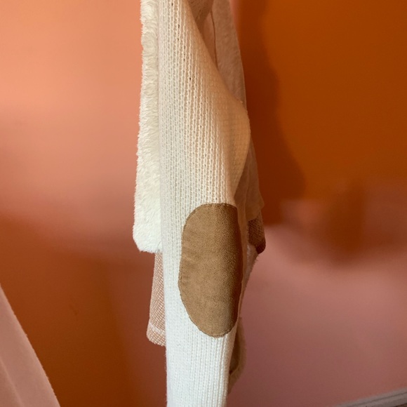 SATURDAY SUNDAY FAUX-FUR CARDIGAN - Picture 3 of 4